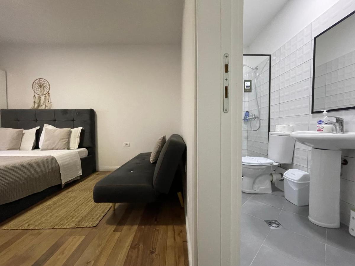 Central Studio Apartments Tirana Exterior foto